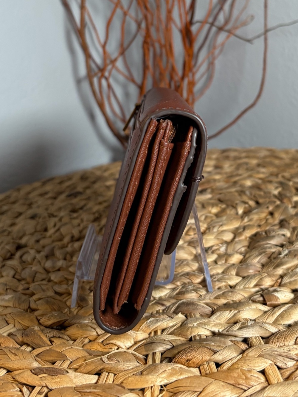 FOSSIL LEATHER FOLD WALLET - Picture 4 of 7